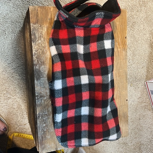 Good 2 Go Dog Buffalo Plaid Dog Coat Reversible Exc Condition Thick